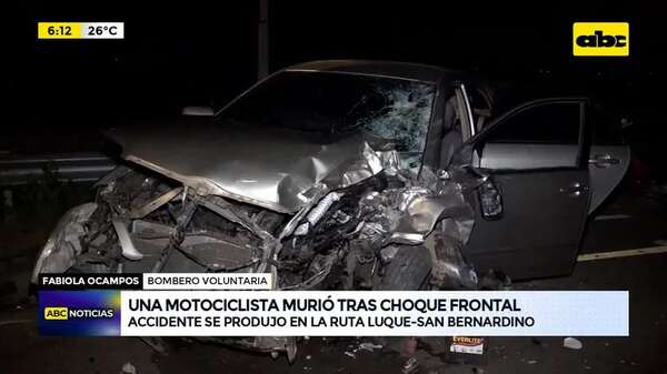 Video: Una motociclista murió tras choque frontal - ABC Noticias - ABC Color