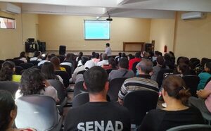 Sumar: Realizan encuestas en centros educativos para impulsar políticas en prevención de consumo de drogas - .::Agencia IP::.