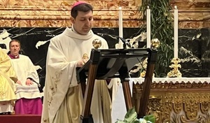 Nuncio apoya estudiantes: Viceministro pide claridad a Cancillería