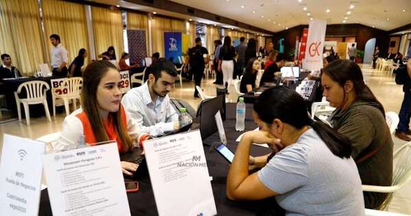 La Nación / Universidades propician espacios para ferias de empleo