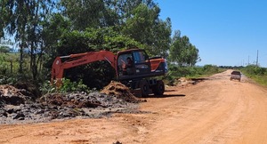 MOPC recupera transitabilidad en caminos de Guairá y Caaguazú para beneficio de más de 3.000 pobladores - .::Agencia IP::.