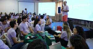 La Nación / Ponen a disposición de jóvenes un bootcamp para formación laboral tecnológico