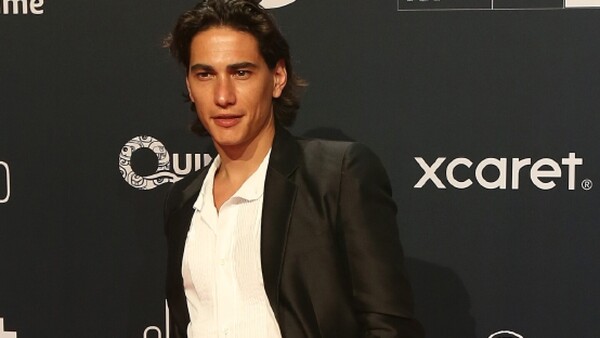 Looks de los famosos en los Premios Platino
