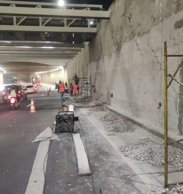 MOPC sigue trabajando en “superviaducto” e insiste en que “no hay peligro” - Economía - ABC Color
