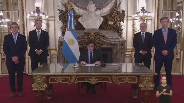 Milei anunció en Argentina un histórico superávit financiero para el primer trimestre de 2024 - .::Agencia IP::.