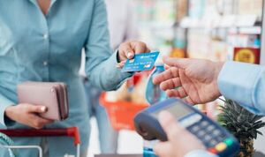 Supermercados y estaciones de servicio acaparan el 52% de compras con pagos digitales - MarketData
