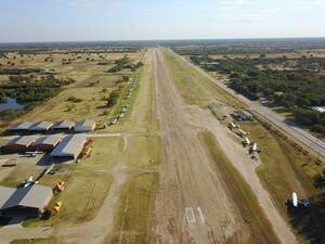 Gobernador de Boquerón anuncia conexión aérea entre Asunción y el Chaco - Unicanal