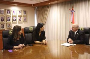Presidente de la Corte y ministra del MOPC dialogaron sobre iniciativas conjuntas que favorezcan el acceso a la justicia y la movilidad