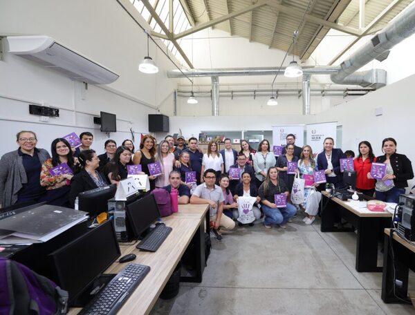 Medios del Estado se capacitan en el tratamiento informativo de la violencia contra la mujer - .::Agencia IP::.