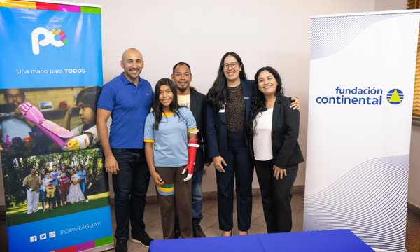 Fundación Continental y PO hacen entrega de la primera donación de prótesis a beneficiaria