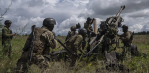 La guerra de Ucrania y las tensiones geopol铆ticas disparan el gasto mundial en armamento - Revista PLUS