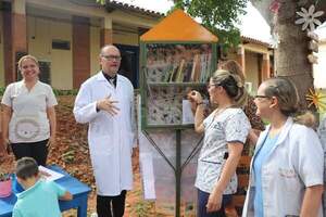 Hospital de Clínicas: inauguran espacio para promover la lectura en el día del libro - trece