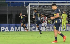 Versus / Trinidense corta la mala racha de los paraguayos en Copa Sudamericana