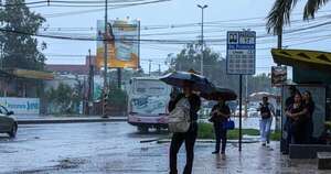 La Nación / Pronostican lluvias con tormentas hasta hoy y luego aumento de temperatura