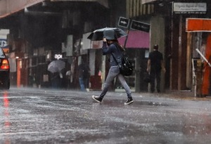 Lluvias y tormentas eléctricas persistirán durante todo el día - Megacadena - Diario Digital