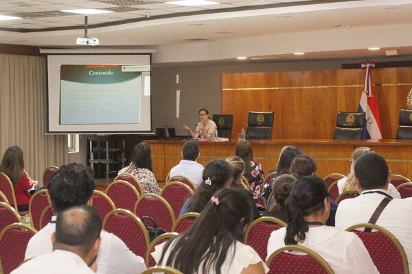 Prosigue diplomado gratuito con énfasis en Derecho Laboral