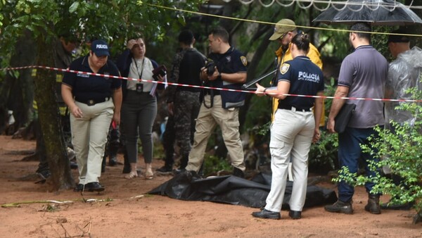 Luque: Identifican cuerpo de joven arrastrada con su madre por intenso raudal