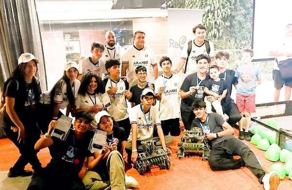 Paraguayos en el mundial de robótica