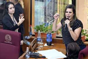 La Corte da trámite a acción de Kattya González, pero rechaza pedido de reposición como senadora - Nacionales - ABC Color