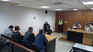 Caso agua tónica: Condenan a Patricia Samudio a 4 años de cárcel por corrupción en Petropar - Radio Imperio 106.7 FM