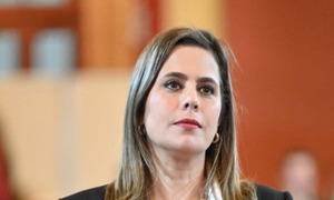Kattya González  rechaza medida cautelar tras que la corte da trámite a la acción de inconstitucionalidad
