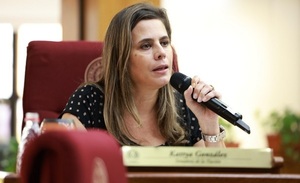Corte admite acción de Kattya González contra destitución pero rechaza medida cautelar