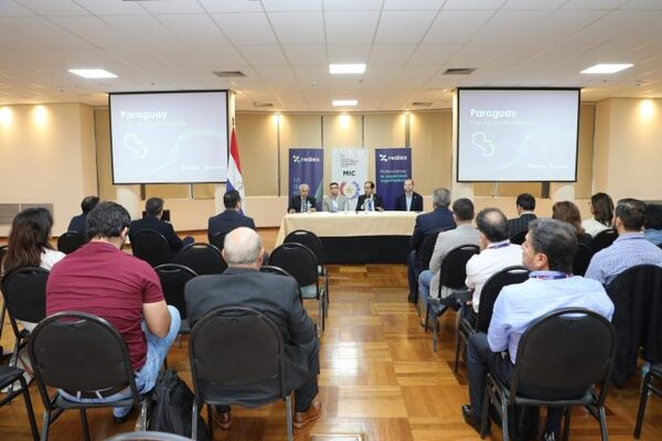 Empresarios bolivianos destacan incentivos fiscales de Paraguay para las inversiones