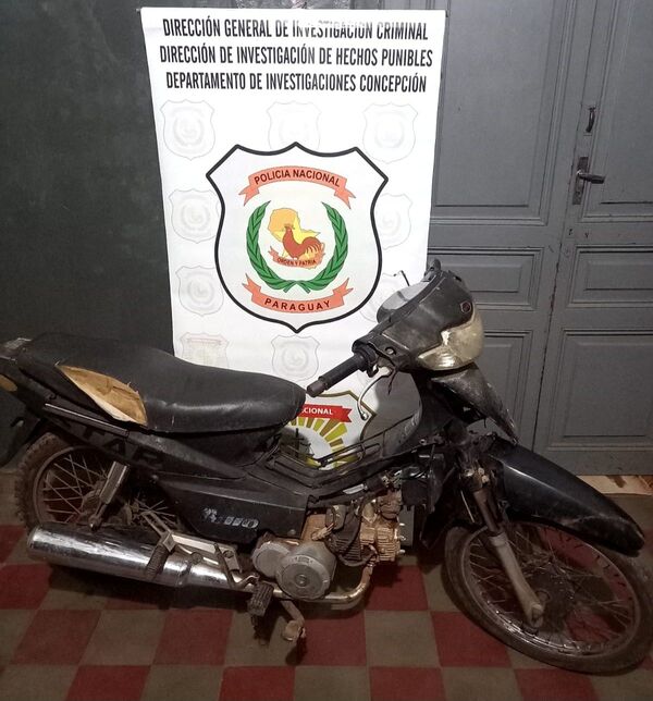 Recuperan Motocicleta Reportada como Robada en Fracción Arroyito del Barrio San Luis