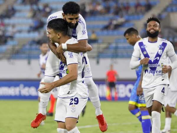 Ameliano golea y llega al segundo lugar del grupo - Fútbol - ABC Color