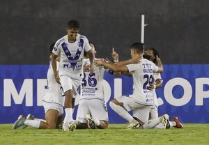 Sportivo Ameliano fue como un Rayo y goleó en Venezuela - La Tribuna