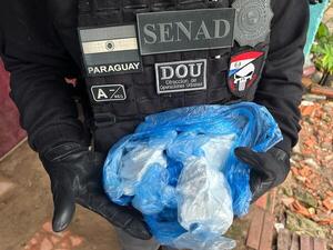 Incautaron más de 700 dosis de cocaína y «chespi» en Nanawa