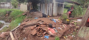 Cambyretá: Mujer sobrevive tras derrumbe de su vivienda en el barrio Jardín