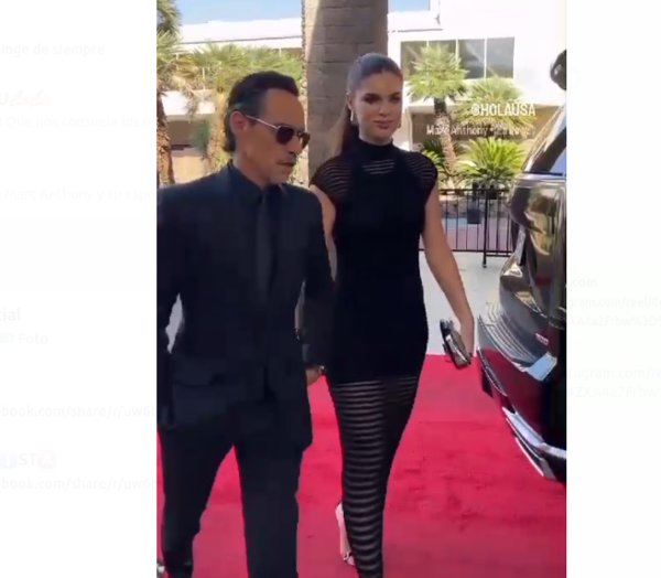 (VIDEO). El cantante Marc Anthony y su esposa Nadia Ferreira, de la mano, a la alfombra de los LAMAS