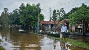 Intensas lluvias en Misiones generan crisis vial y familias evacuadas
