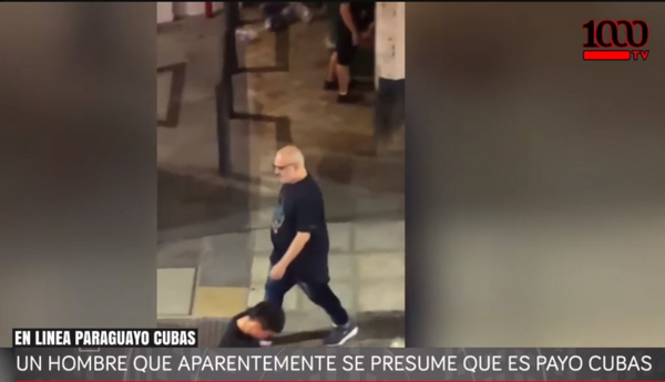 (VIDEO). ¿Es Payo Cubas?: Captan a pelado tambaleando por las calles de Asunción