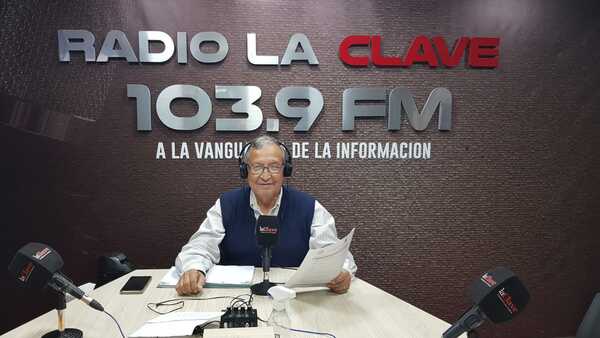 Benjamín Esquivel Medina, 40 años de radio: “Nunca se cansen de formarse” - La Clave