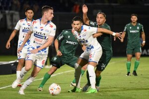 Nacional y Racing de Uruguay no se pudieron sacar ventaja - .::Agencia IP::.