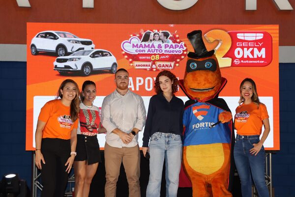 Fortis mayorista lanza la promoci贸n "Mam谩 & Pap谩 con Auto Nuevo" - Revista PLUS