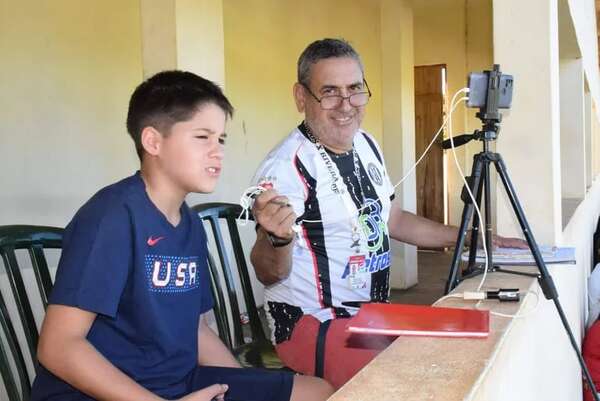 Video: César Gonzalo, el comentarista deportivo más joven del país - Nacionales - ABC Color