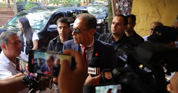 Barchini apura la nueva cárcel de Minga Guazú tras el motín en PJC y el intento de fuga en el Este