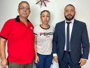 Trabajadora demanda reposición y le responden con denuncia por violencia - Nacionales - ABC Color