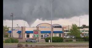 La Nación / EE. UU.: varios tornados dejan importantes daños en Nebraska