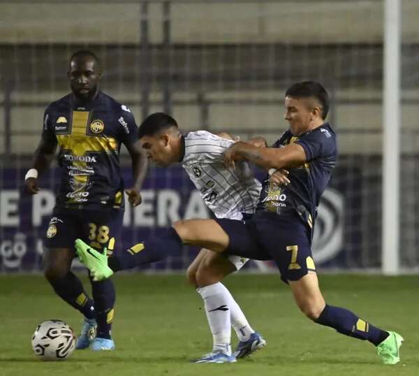 José Arrúa destaca el mantener su arco en cero - Fútbol - ABC Color