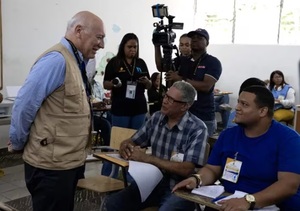Excanciller estima déficit de USD 47 millones en RR.EE. por recortes