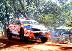 Versus / Alonso hila otra victoria en San Pedro para comandar el Petrobras Rally Paraguay