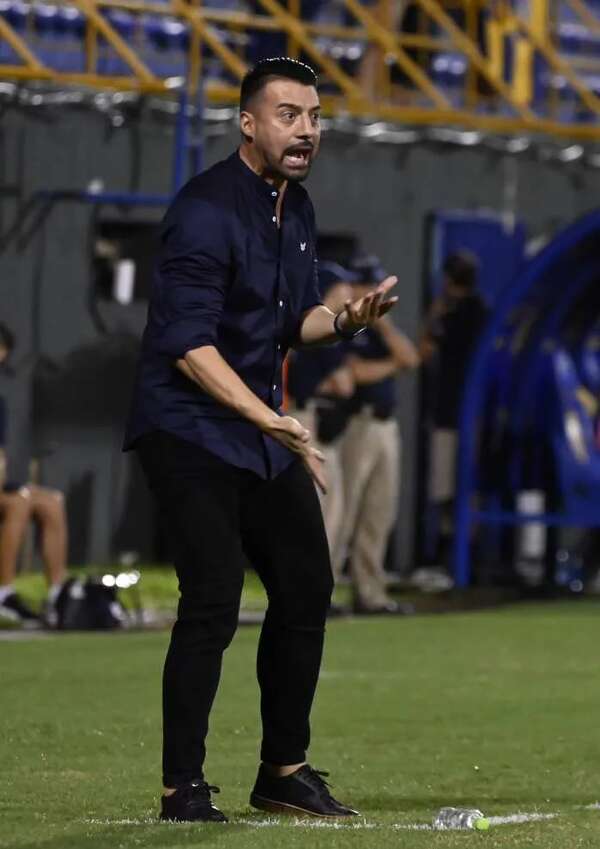 Julio César Cáceres: “No podemos fallar todas las ocasiones que tenemos” - Fútbol - ABC Color