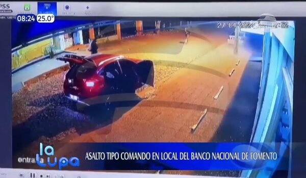 Grupo tipo comando vació la bóveda del BNF en Natalio, Itapúa | Telefuturo