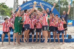 Los Pynandi vencen a Brasil y logran la copa Evolución de fútbol playa - La Tribuna