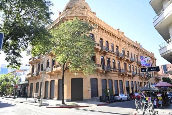 Una nueva “recategorización salarial” en el Ministerio de Economía - Economía - ABC Color