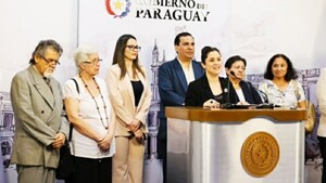 Escritores destacan reglamentación de Ley de Fomento de la Lectura